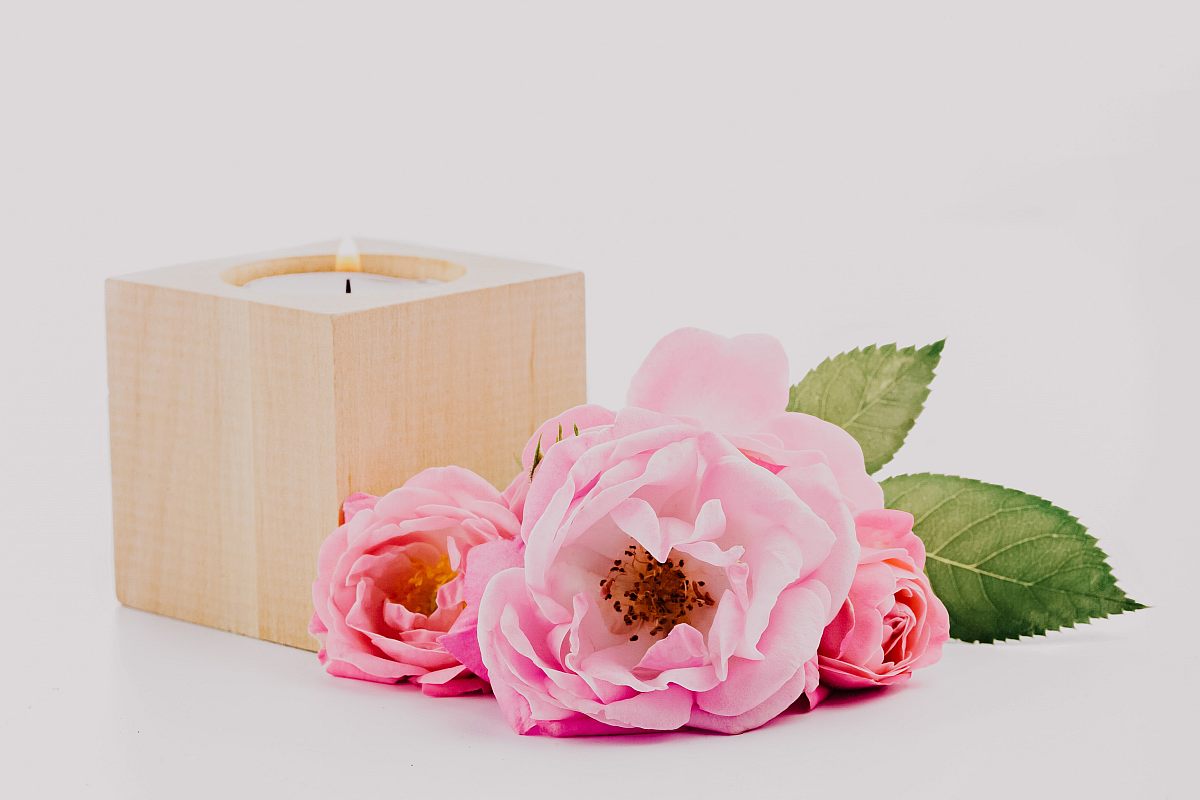Liven Up Your Candle Display With Florals