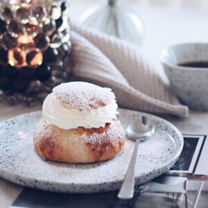 Kanelbullar Semlor Lussekatter recetas suecas