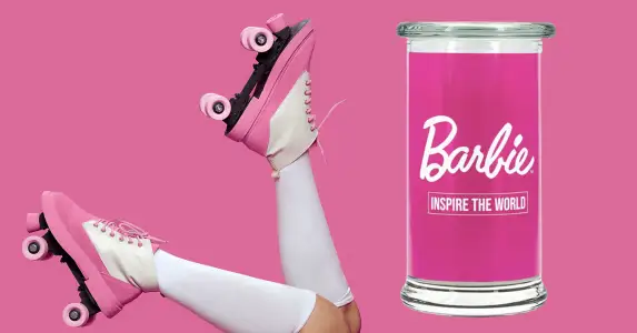 1748814986 ¡Velas perfumadas Barbie nuevo en Candle World.webp